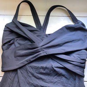 Lulu lemon athletic top